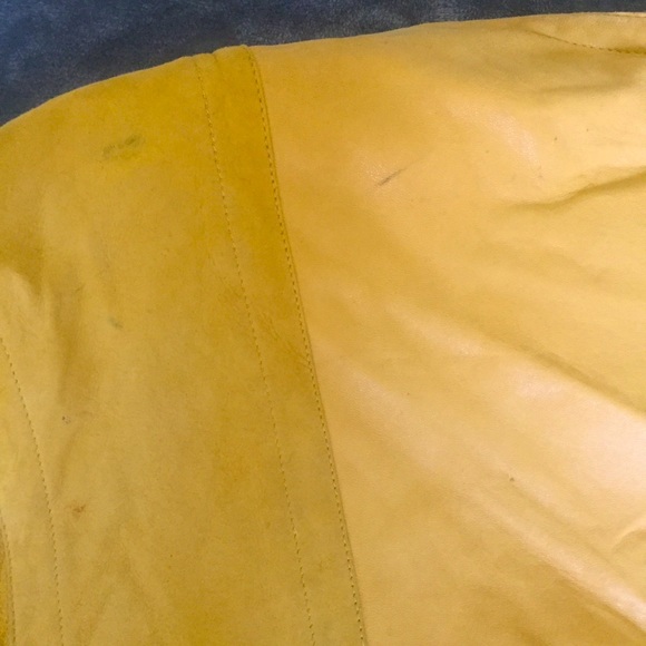 Vintage 90’s Suede and Leather Bomber Jacket - Picture 5 of 9